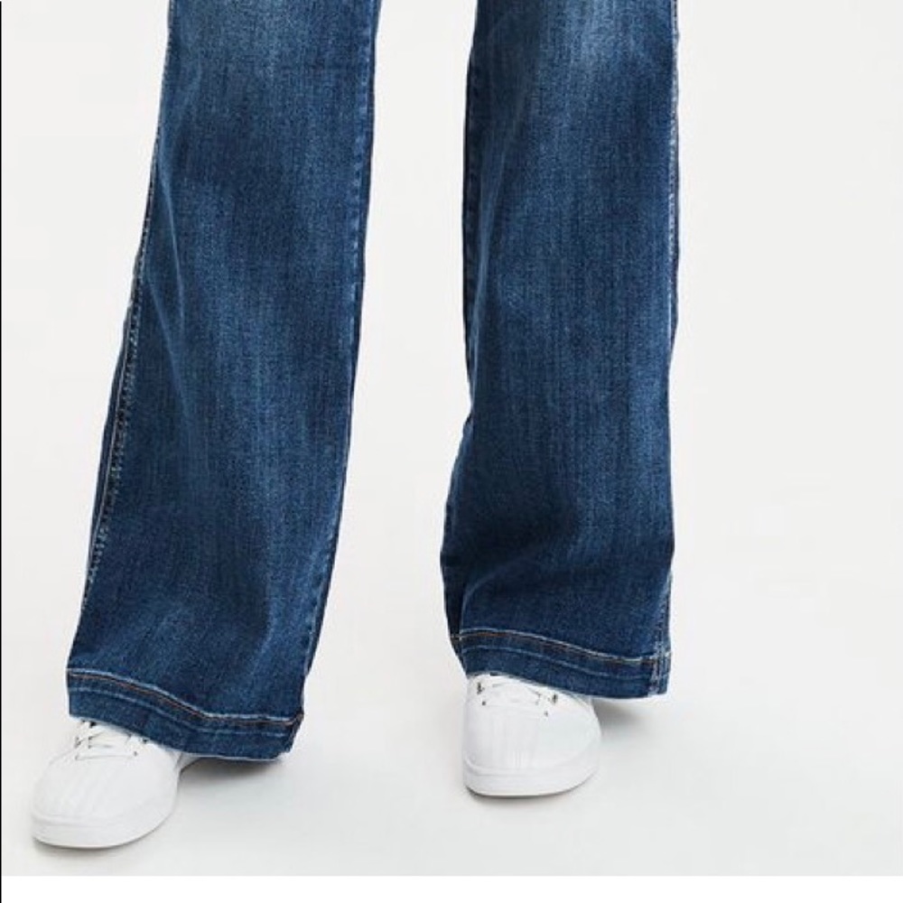 American Eagle wide leg jeans